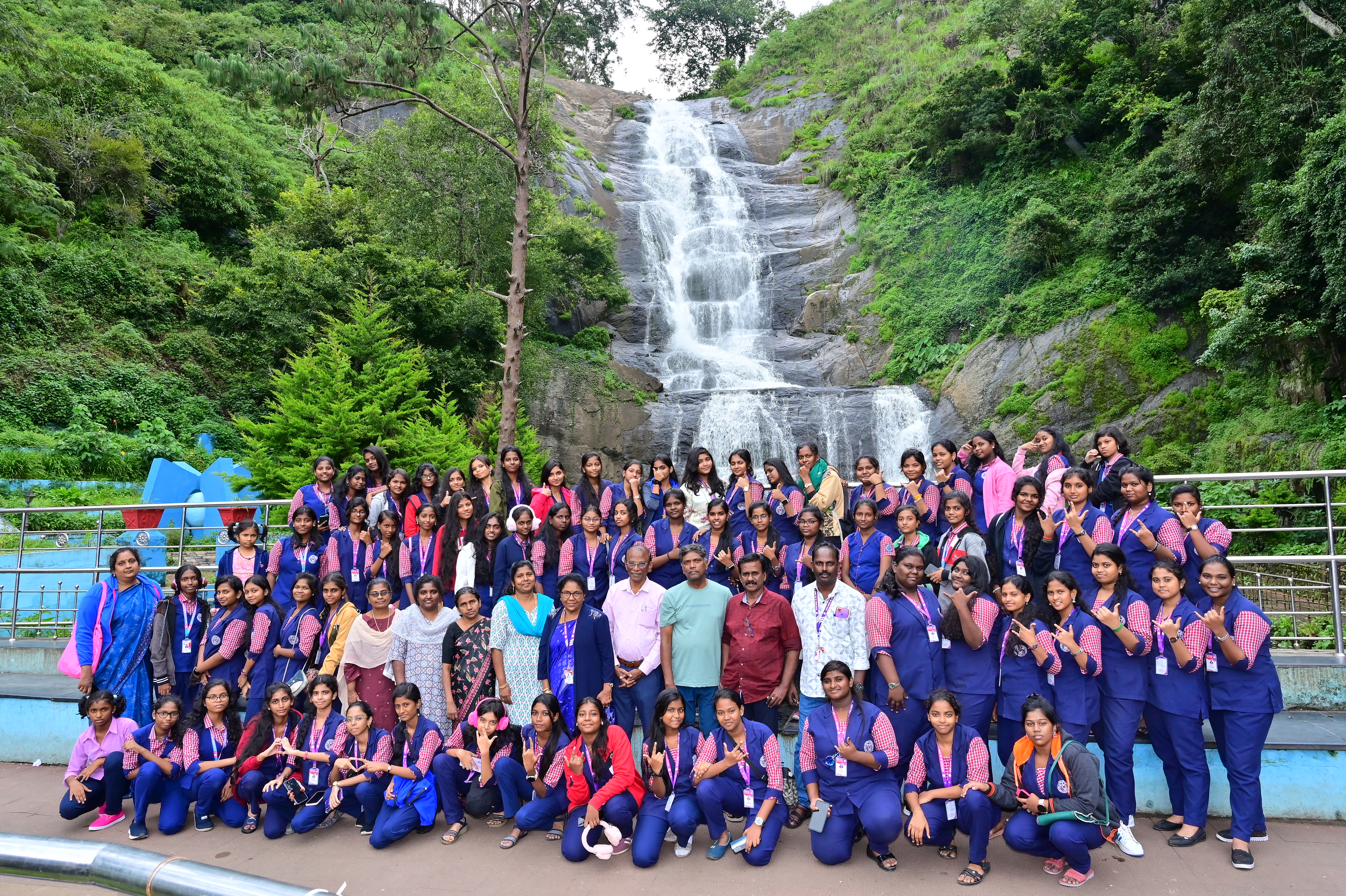 Girls Tour Exploration